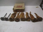 1957 1959 Ford Intake Valves Nos B7A Set Of 8 292 312 6507-AA Used. Price: $95.00.