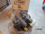 Bendix 800647 P Dual Circuit Foot Brake Valve New, Floor Mounted 2506079C91. Price: $179.00.