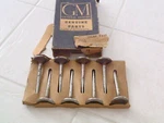 1955 - 1969 Chevrolet Pontiac Oldsmobile 8 Gm Standard Intake Valves 3774052 Nos Used. Price: $49.99.